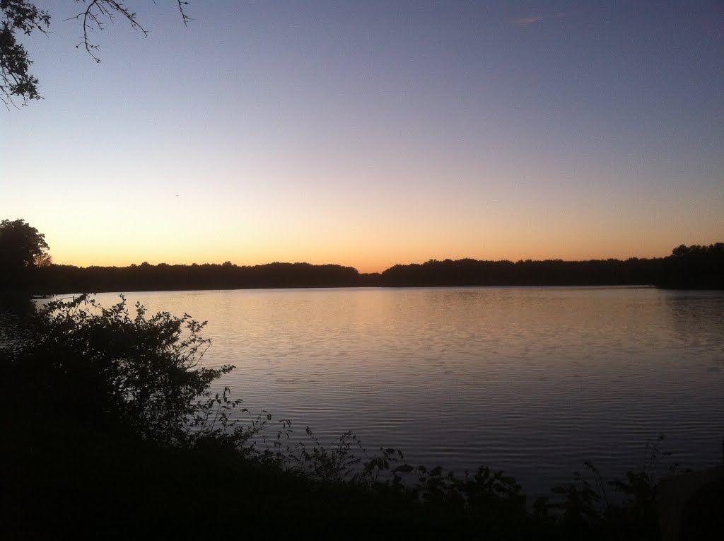 Vandalia Lake Camping